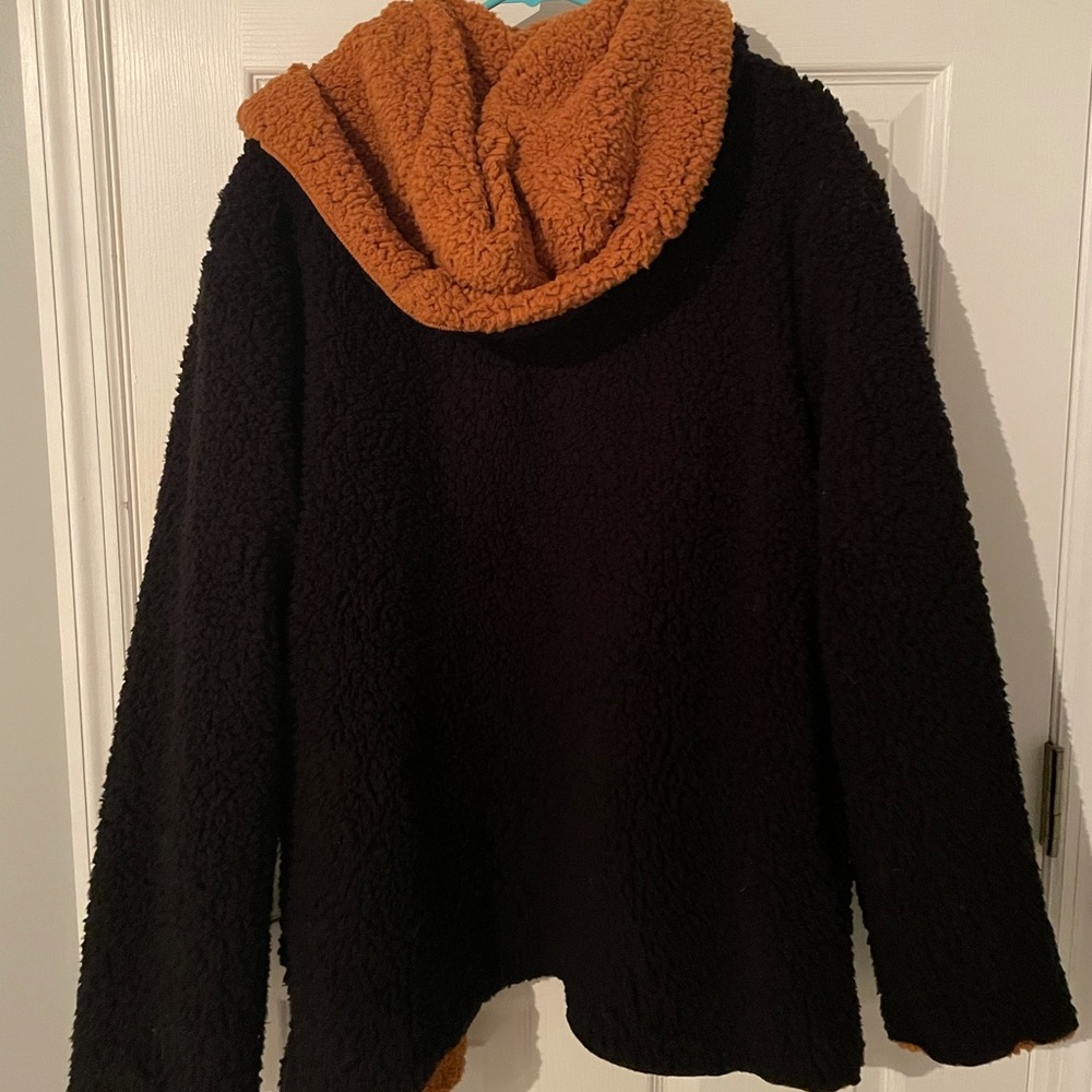 Teddy Jacket - Picture 2 of 3